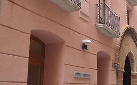 Hotel Moderno