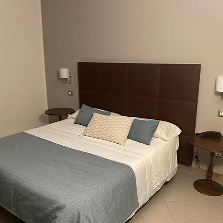 Hotel Moderno Trapani Buitenkant foto