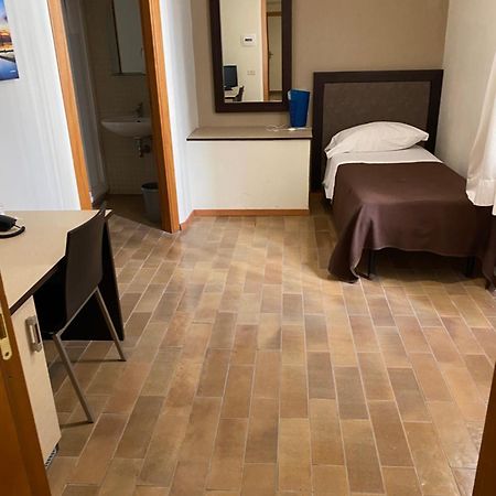Hotel Moderno Trapani Buitenkant foto