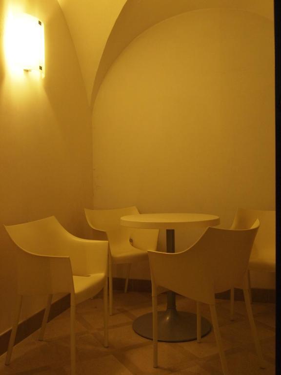 Hotel Moderno Trapani Buitenkant foto
